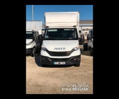 IVECO DAILY 35C16 3.0 furgone e pedana caricatrice