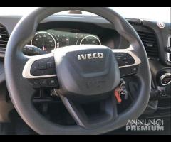 IVECO DAILY 35C16 3.0 furgone e pedana caricatrice - 13