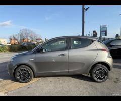 Lancia Ypsilon 1.0 FireFly 69cv HYBRID ECOCHIC GOL - 12