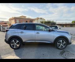 Peugeot 3008 PureTech Turbo 130cv EAT8 Allure Pack - 16