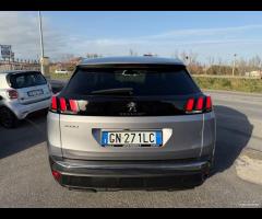 Peugeot 3008 PureTech Turbo 130cv EAT8 Allure Pack - 19