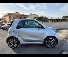 SMART FORTWO EQ Ushuaia Numerata 149/150 22kW - 12