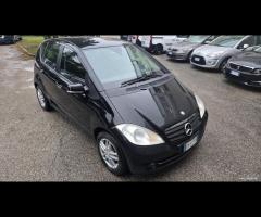 Mercedes-benz A 160 A 160 CDI BlueEFFICIENCY Speci