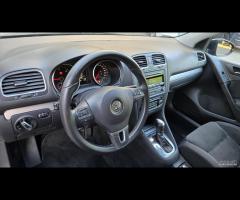 Volkswagen Golf 2.0 TDI 140CV DSG 5p. Highline - 24