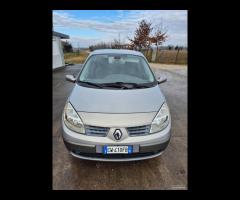 Renault Scenic Scénic 1.5 dCi/100CV Confort neopat