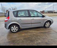 Renault Scenic Scénic 1.5 dCi/100CV Confort neopat - 6