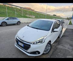 Peugeot 208 BlueHDi 100 Stop&Start 5 porte Allure