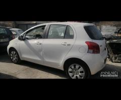 Ricambi Toyota Yaris 1.0 B del 2009