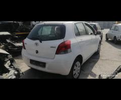 Ricambi Toyota Yaris 1.0 B del 2009