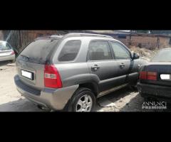 Ricambi Kia Sportage 2.0 D del 2007 motore D4EA