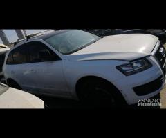 Ricambi Audi Q 5 2.0 D del 2009