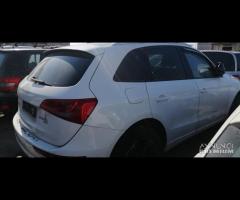 Ricambi Audi Q 5 2.0 D del 2009