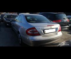 Ricambi Mercedes CLK 270 D del 2006 motore 612967 - 7