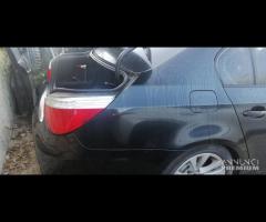 Ricambi BMW 5 550 del 2011