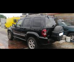 Ricambi Jeep Cherokee 2,8 D del 2005 motore 30C