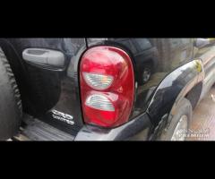 Ricambi Jeep Cherokee 2,8 D del 2005 motore 30C - 17