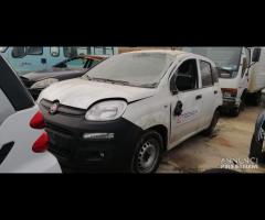 Panda Van 1.0 Ibrido del 2022 motore 46341162