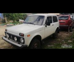 Ricambi Lada Niva 1.6 b DEL 1992