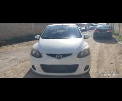 Ricambi Mazda 2 1.4 D del 2009