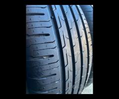 4 PNEUMATICI 215/55 R17 CONTINENTAL PARI AL NUOVO