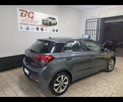 Hyundai i20 1.2 5p. Unico prop 2015 - 8