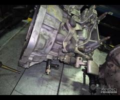 Cambio Manuale Per Mitsubishi Outlander