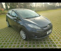 Ford Fiesta Fiesta 1.4 5 porte Bz.- GPL Uni Propri