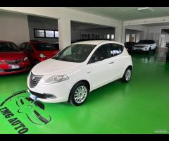 Lancia Ypsilon 1.2 69 CV 5 porte GPL Ecochic Silve