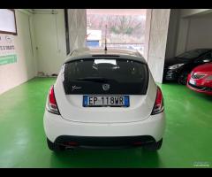 Lancia Ypsilon 1.2 69 CV 5 porte GPL Ecochic Silve - 6