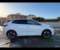 Opel Grandland 1.5 DIESEL 130cv AT8 Business Elega - 14