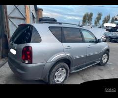 Ricambi Ssangyong Rexton 2.7 XDi 165cv del 2006