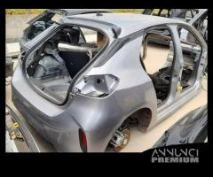 Scocca per ricambi opel corsa f 2021