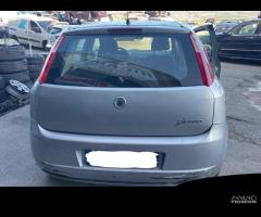 Ricambi Fiat Grande Punto 1.9 MTJ 120cv del 2006