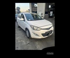 RICAMBI USATI AUTO HYUNDAI i20 1Â° Serie Benzina 1 - 3