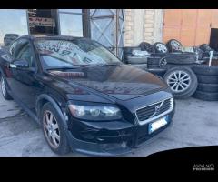 Ricambi Volvo C30 DRIVE 1.6 diesel 109cv del 2009 - 3