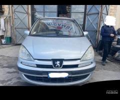 Ricambi Peugeot 807 2.0 HDi 107cv del 2006 - 1