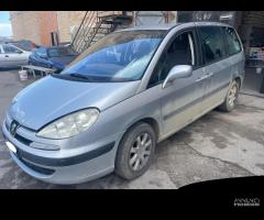 Ricambi Peugeot 807 2.0 HDi 107cv del 2006 - 2