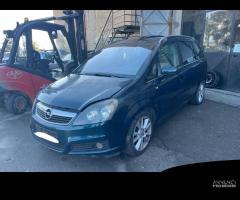 Ricambi Opel Zafira 1.9 CDTI 120cv del 2007