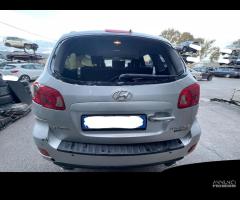 Ricambi Hyundai Santafe 2.2 CRDi 155cv del 2007