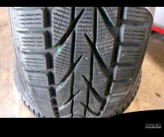 Gomme antineve 215/50/18