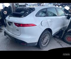 Ricambi Jaguar F-Pace 2.0 diesel 180cv del 2016