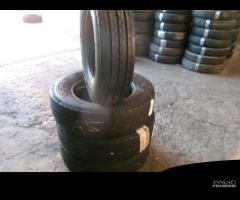 Gomme 205/75/16