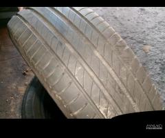 Gomme 215/60/17 estive michelin