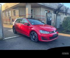 Volkswagen Golf GTI Golf Business 2.0 TDI DSG 5p.