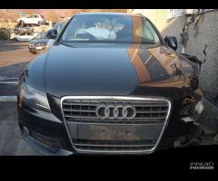 AUDI A4 2.0 TD 2009 CAH PER RICAMBI - 2