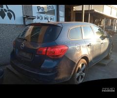 OPEL ASTRA 1.7 TD 2011 A17DTR PER RICAMBI