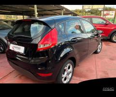 Ford Fiesta 1.4 TDCi 70CV 5 porte Titanium - 6