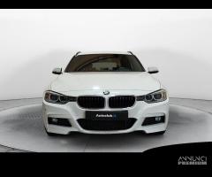 BMW 320 d Touring Msport - 17