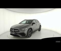 MERCEDES-BENZ GLA 200 d Premium 4matic auto