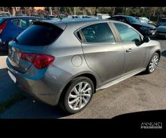 Alfa Romeo Giulietta 2.0 JTD 2012 - 4